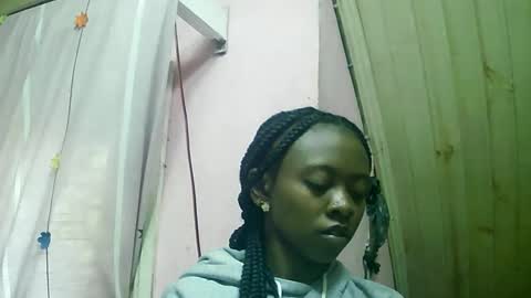 Snapshot of juliette9794 chatting on October 9, 10:35 am juliette9794 online show from October 9, 10:35 am