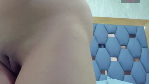 Snapshot of juliette_pretty_ chatting on May 30, 7:11 pm juliette_pretty_ online show from May 30, 7:11 pm