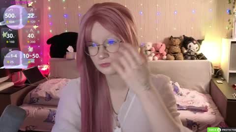 Snapshot of julifisher chatting on April 23, 4:14 am julifisher online show from April 23, 4:14 am