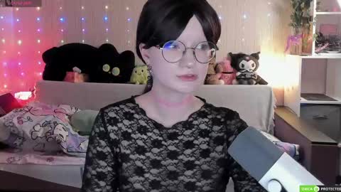 Snapshot of julifisher chatting on May 14, 3:35 am julifisher online show from May 14, 3:35 am