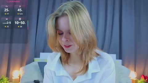 Julie online show from November 1, 4:31 pm