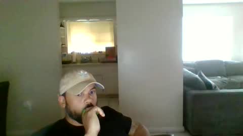 juln489 online show from February 6, 12:48 pm