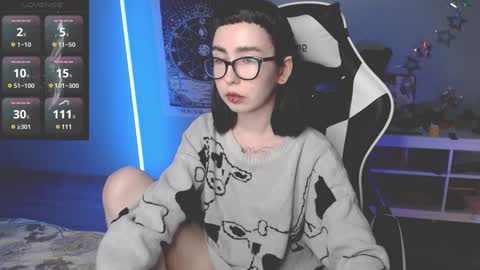 Baroness Von Cringe online show from December 11, 8:07 pm