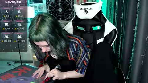 Baroness Von Cringe online show from March 11, 4:24 pm