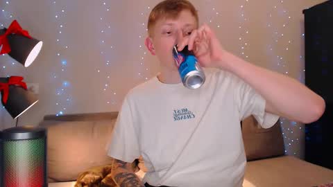 Snapshot of julsweet chatting on January 11, 9:46 pm sweet online show from January 11, 9:46 pm