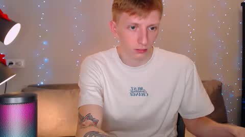 Snapshot of julsweet chatting on January 12, 10:01 pm sweet online show from January 12, 10:01 pm