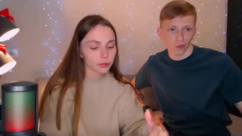 Snapshot of julsweet chatting on February 9, 11:25 pm sweet online show from February 9, 11:25 pm