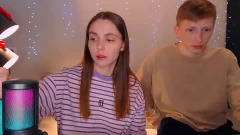 Snapshot of julsweet chatting on February 23, 3:56 am sweet online show from February 23, 3:56 am
