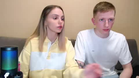sweet online show from April 19, 9:39 pm