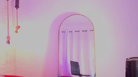 july_quinzel online show from May 27, 2:52 am