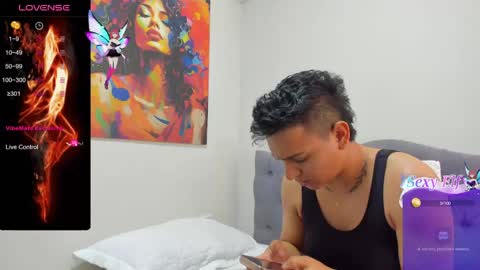 Snapshot of julya_smith_69 chatting on May 19, 6:58 pm Julya Smith online show from May 19, 6:58 pm