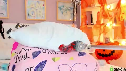  Juliana  online show from October 27, 10:25 pm