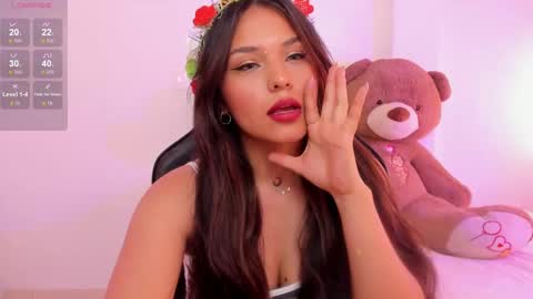 Snapshot of junbootix chatting on March 1, 7:04 pm ANGELINA indepen camgrl  online show from March 1, 7:04 pm