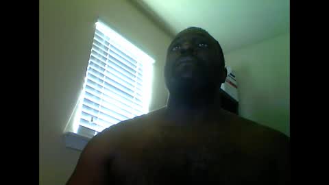 Snapshot of junbug8812 chatting on January 15, 2:13 pm junbug8812 online show from January 15, 2:13 pm