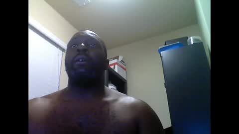 Snapshot of junbug8812 chatting on March 2, 12:31 am junbug8812 online show from March 2, 12:31 am