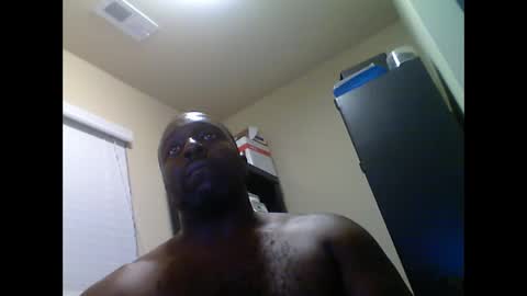 Snapshot of junbug8812 chatting on September 14, 3:05 am junbug8812 online show from September 14, 3:05 am