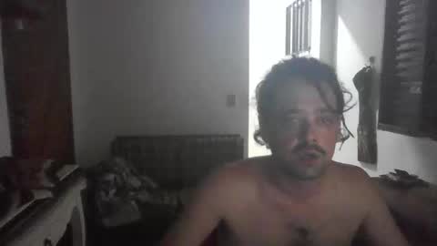 Snapshot of juneandmia chatting on January 19, 3:29 am Mia online show from January 19, 3:29 am