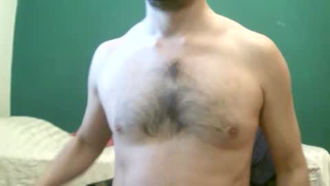 Snapshot of juneandmia chatting on October 1, 12:22 pm Mia online show from October 1, 12:22 pm