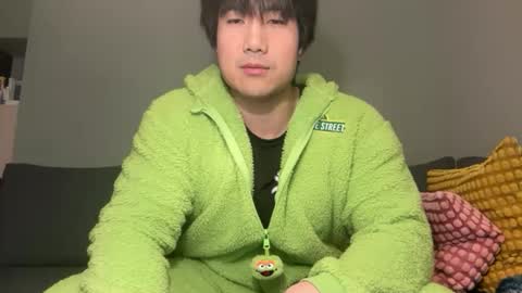 Snapshot of jungcock1234 chatting on December 15, 5:17 pm Jungcock1234 online show from December 15, 5:17 pm