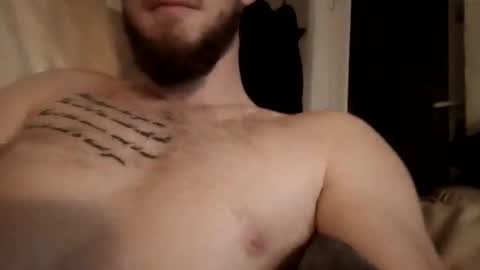 Snapshot of junior042 chatting on December 3, 12:35 am Junior042 online show from December 3, 12:35 am