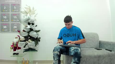 Snapshot of juniormorris_ chatting on January 11, 8:54 pm Junior online show from January 11, 8:54 pm