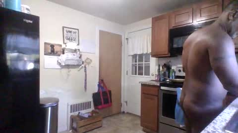 Snapshot of junito3578 chatting on September 19, 12:17 pm junito3578 online show from September 19, 12:17 pm