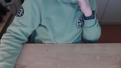 Snapshot of junk2711 chatting on March 14, 6:02 pm junk2711 online show from March 14, 6:02 pm