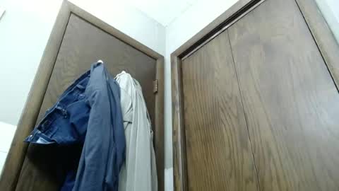 Snapshot of junk_yard_dog chatting on June 17, 12:18 pm Dave online show from June 17, 12:18 pm