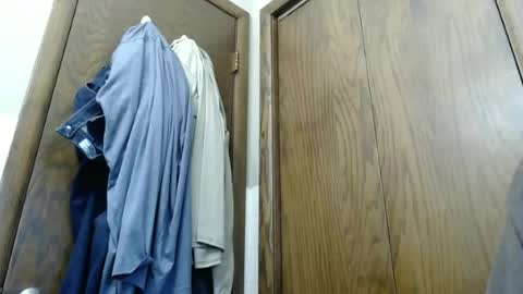 Snapshot of junk_yard_dog chatting on June 21, 12:52 pm Dave online show from June 21, 12:52 pm