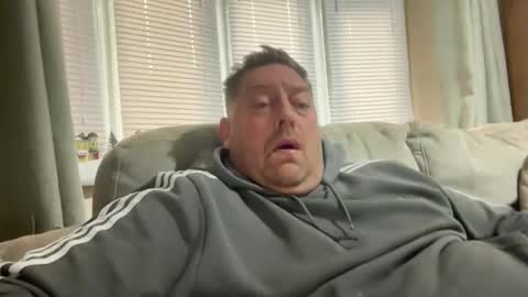 Junky online show from November 24, 8:25 am