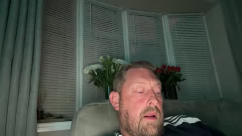 Junky online show from May 2, 8:03 pm