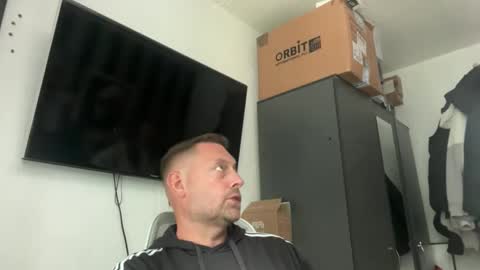 Junky online show from June 7, 2:32 pm