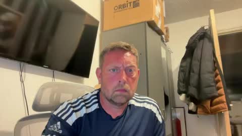 Junky online show from June 28, 9:32 pm