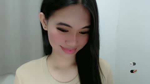 Julia online show from February 25, 10:58 am