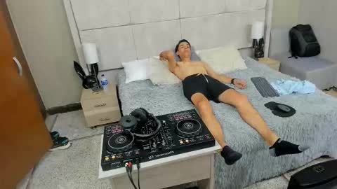 Jupiter online show from December 1, 5:29 pm