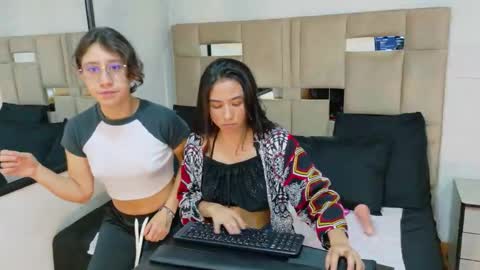 Jupiter y Saturno online show from November 10, 5:01 pm