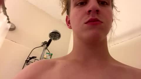 Snapshot of jusme_1218 chatting on November 26, 11:06 pm jusme_1218 online show from November 26, 11:06 pm