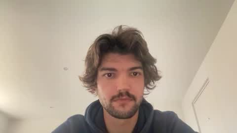 Snapshot of just_a_guy_with_a_big_cock chatting on October 22, 8:47 am just_a_guy_with_a_big_cock online show from October 22, 8:47 am