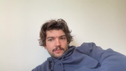 Snapshot of just_a_guy_with_a_big_cock chatting on October 24, 8:55 am just_a_guy_with_a_big_cock online show from October 24, 8:55 am