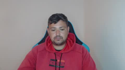 Snapshot of just_a_nice_guy_27 chatting on May 13, 11:29 am Alex online show from May 13, 11:29 am