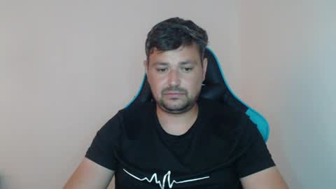 Snapshot of just_a_nice_guy_27 chatting on May 30, 11:29 am Alex online show from May 30, 11:29 am