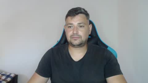 Snapshot of just_a_nice_guy_27 chatting on July 7, 11:36 am Alex online show from July 7, 11:36 am