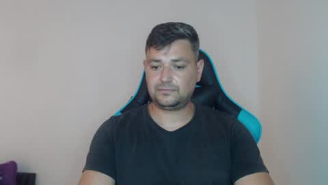 Snapshot of just_a_nice_guy_27 chatting on July 17, 11:28 am Alex online show from July 17, 11:28 am