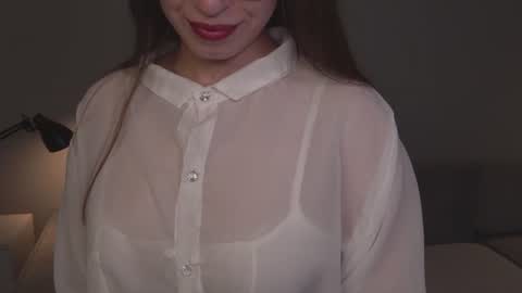 Snapshot of just_emmy chatting on June 19, 5:34 am just call me Emmy online show from June 19, 5:34 am
