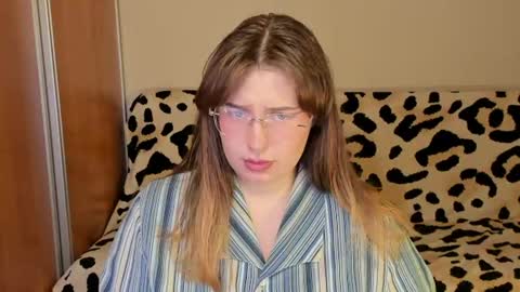Nika and Mark online show from July 25, 7:55 pm