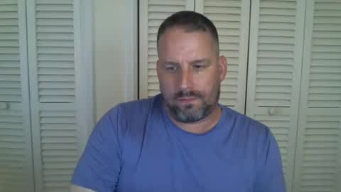 Snapshot of just_inside chatting on July 6, 3:03 pm just_inside online show from July 6, 3:03 pm