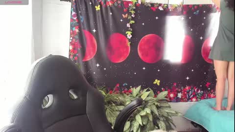 Snapshot of just_katiex chatting on January 11, 5:40 pm Sofia online show from January 11, 5:40 pm