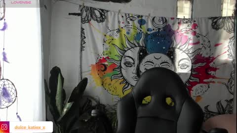 Snapshot of just_katiex chatting on January 21, 7:28 pm Sofia online show from January 21, 7:28 pm