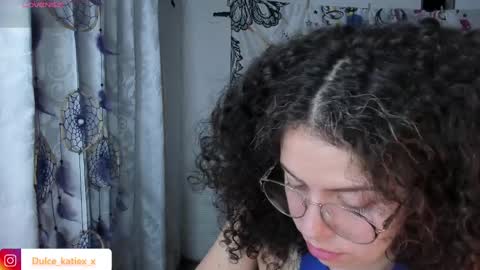 Snapshot of just_katiex chatting on February 28, 12:32 am Sofia online show from February 28, 12:32 am