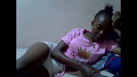 Snapshot of just_nuru chatting on January 20, 11:45 am just_nuru online show from January 20, 11:45 am